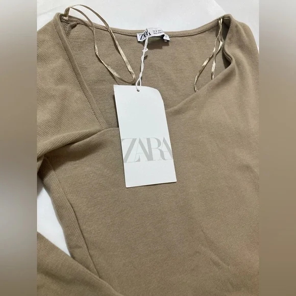 Zara Top - Picture 3 of 3